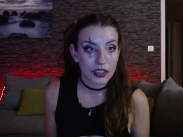 cherryxxfun  31-10-2021 tittyfuck Female